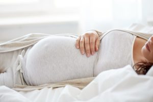 MUMANU's Guide To The Most Comfortable Pregnancy Sleeping Position