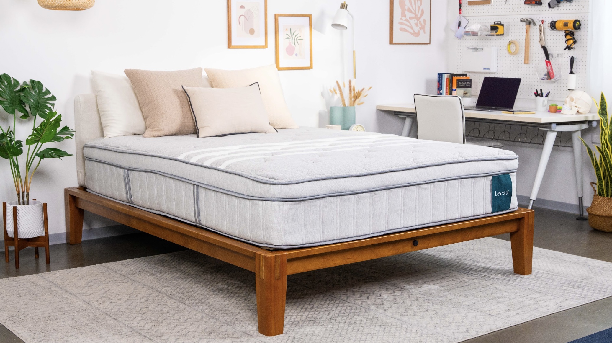 Leesa Plus Hybrid Mattress Review: Test Lab Insights