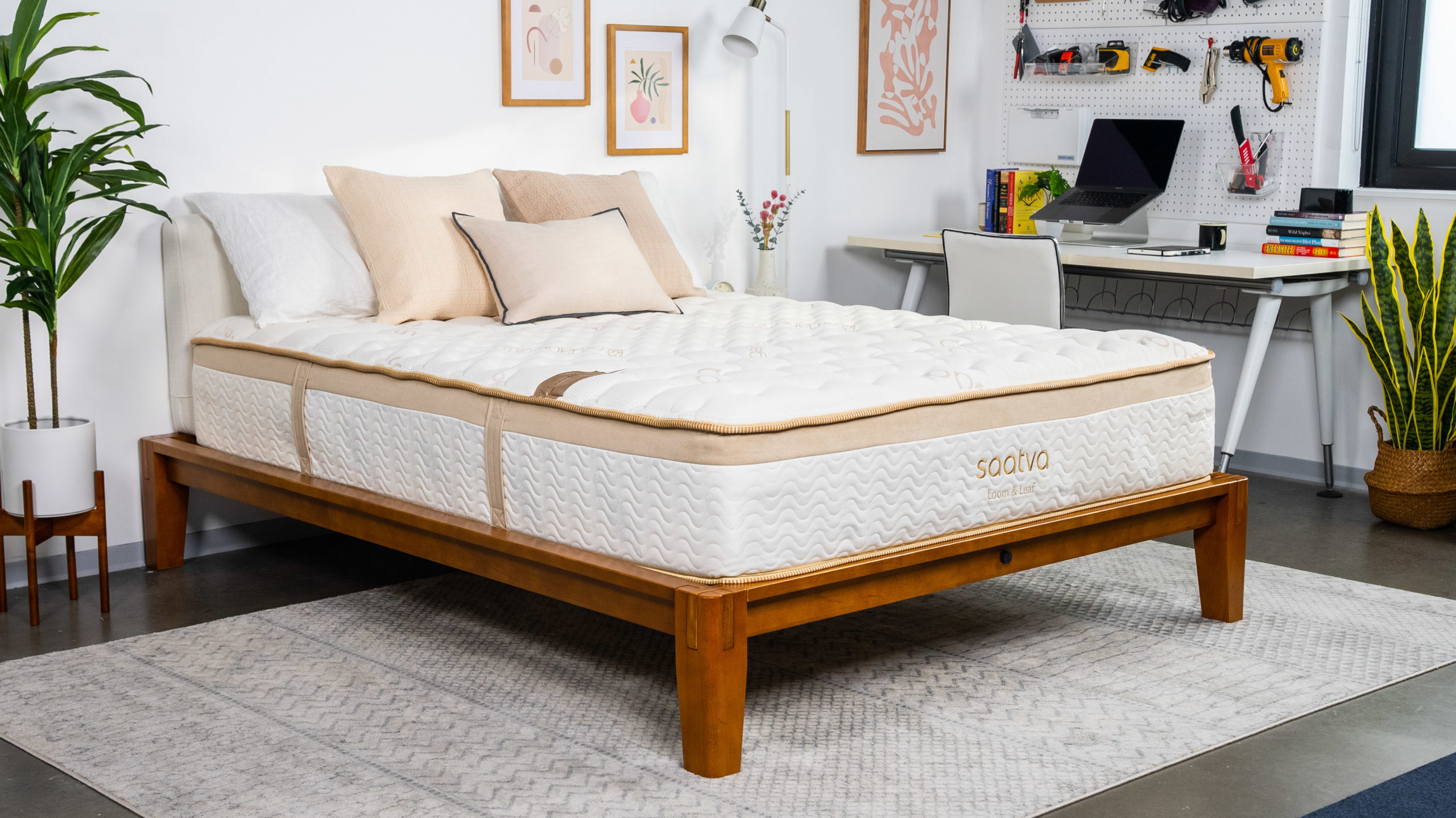 review casper mattress loom and leaf