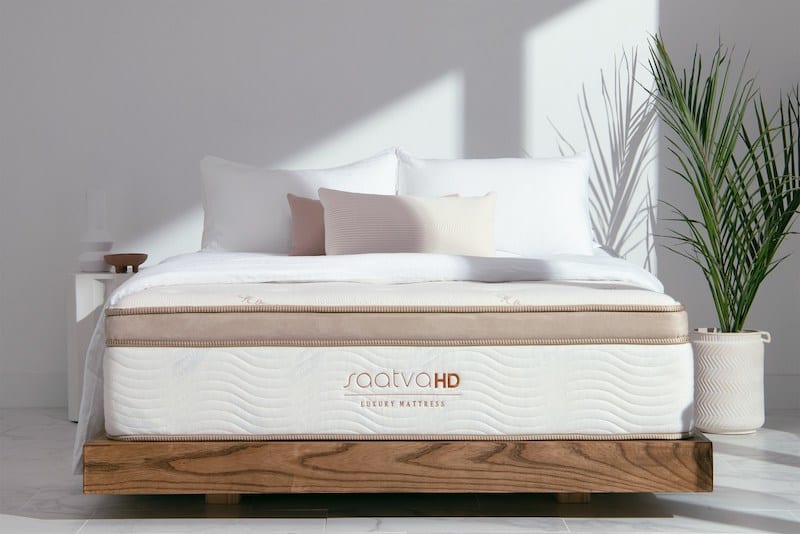 con review on saatva mattress