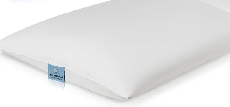 Marshmalloo Pillow