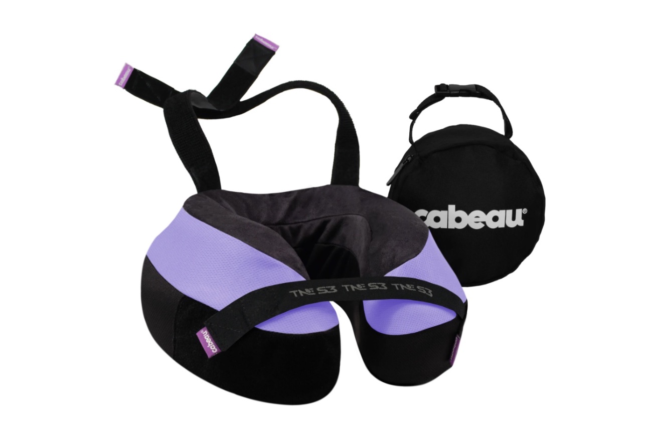 Product page photo of the Cabeau TNE Neck Pillow