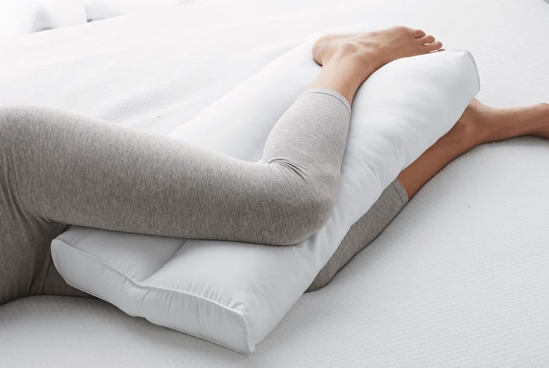 Useful Comfort Memory Foam Knee Pillow for Side-Sleepers Back Leg Hip Joint 