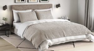 Saatva Organic Velvet Diamond Quilt