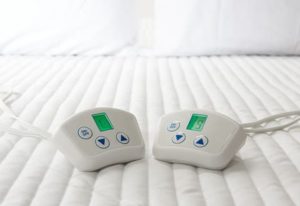 Sharper Image Dual Heated Mattress Pad