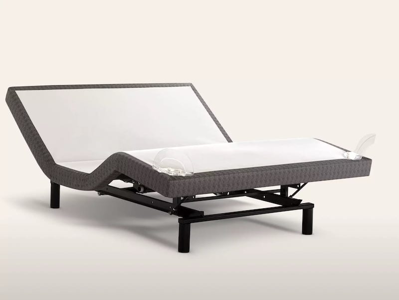 5 Best Adjustable Beds for Seniors in 2024