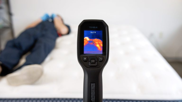 Sleep Foundation testing the WinkBed mattress for heat retention with a thermal camera