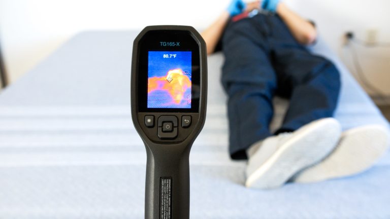 Sleep Foundation testing the Leesa Studio mattress for heat retention with a thermal camera