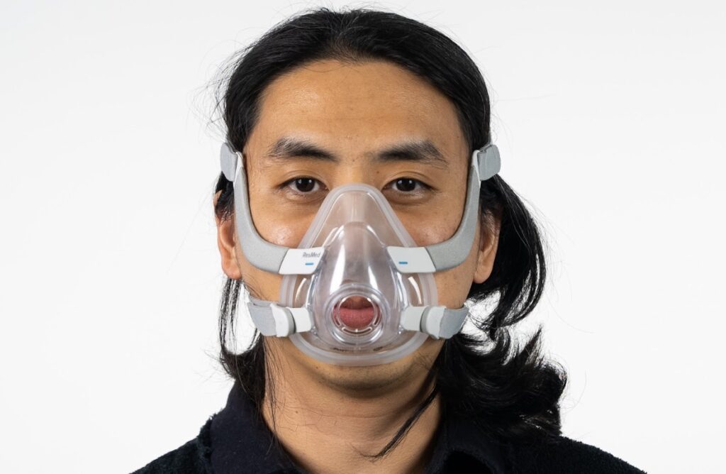 SleepFoundation.org photo of the ResMed AirFit F20 Full Face Mask