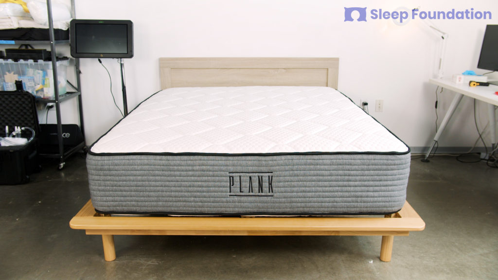 plank hybrid mattress wide angle