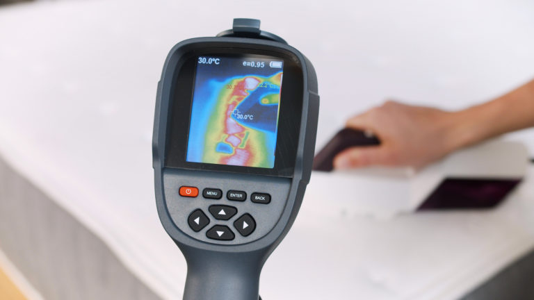 Sleep Foundation testing the Allswell Brick mattress for heat retention with a thermal camera