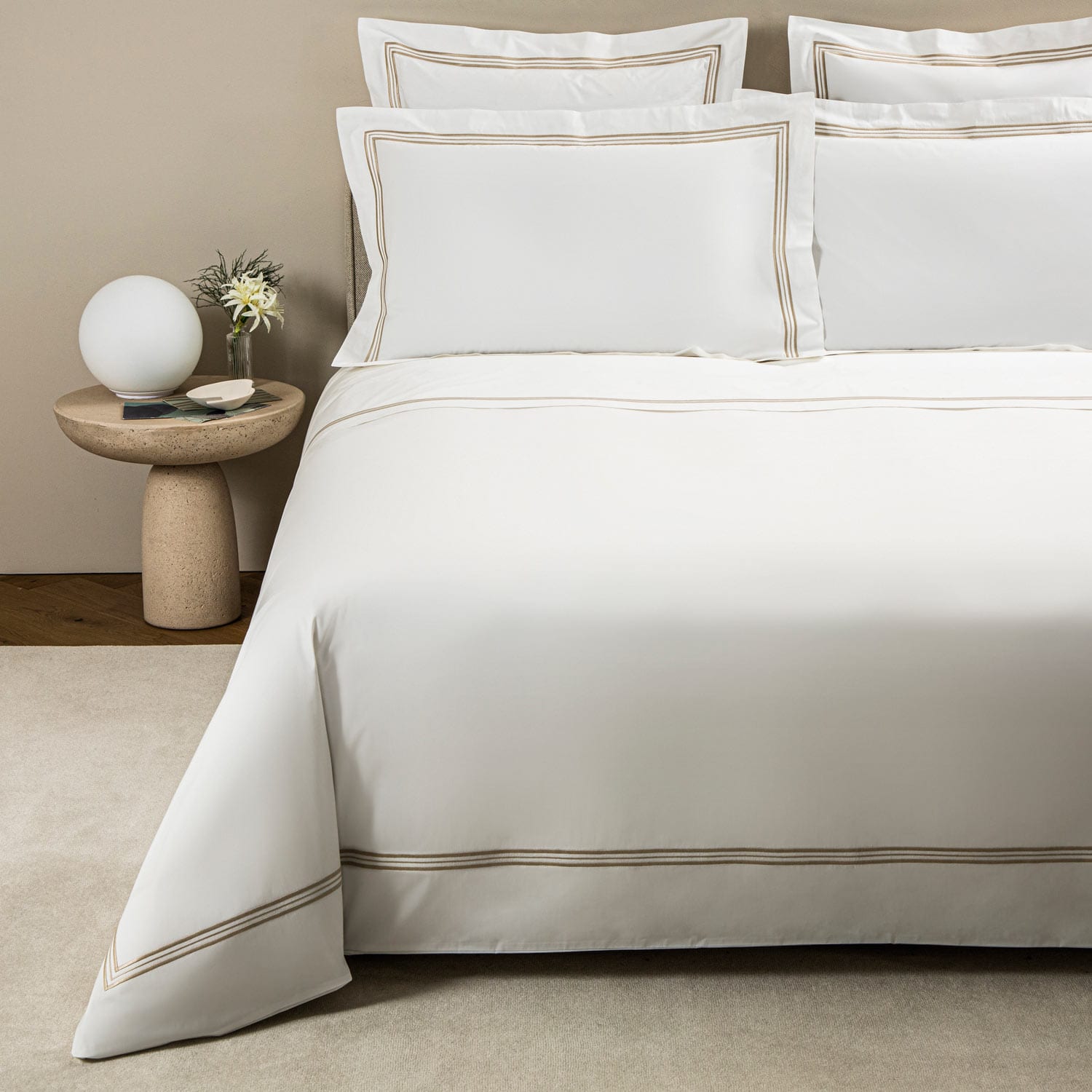 Frette Classic Bath Sheet - White Grey