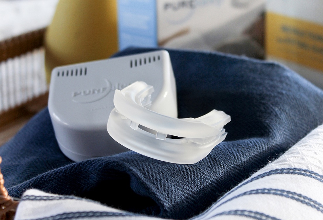 Product page photo of the PureSleep anti-snoring mouthguard