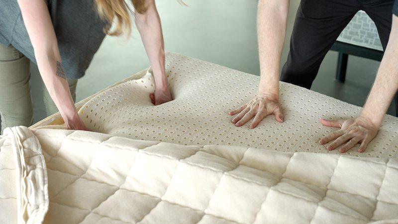 Off Gassing Sleep Foundation, How To Get Rid Of Bed Frame And Mattress Smells