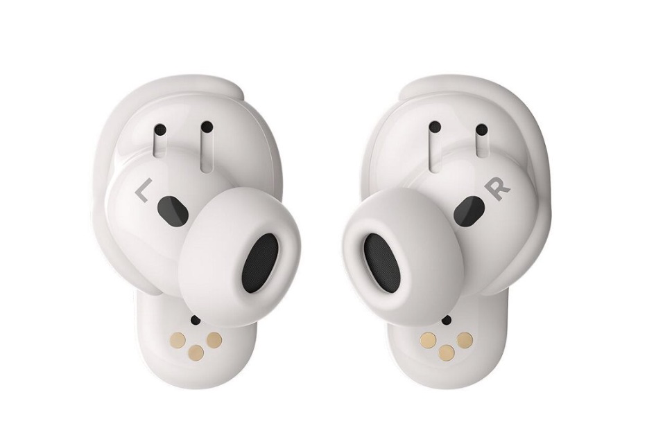 Product page photo of the Bose QuietComfort Earbuds