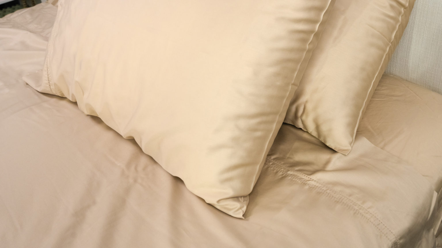 A picture of the Pure Parima Yalda Sheets in Sleep Foundation's test lab.