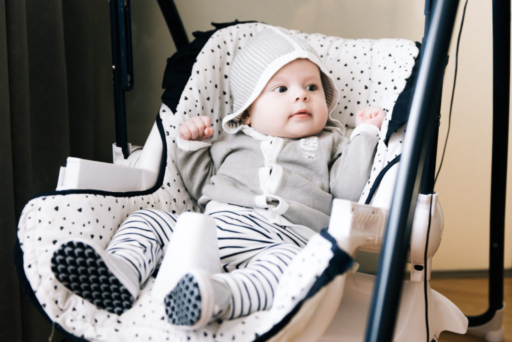 Do I Need a Baby Swing? The Benefits of Using a Baby Swing