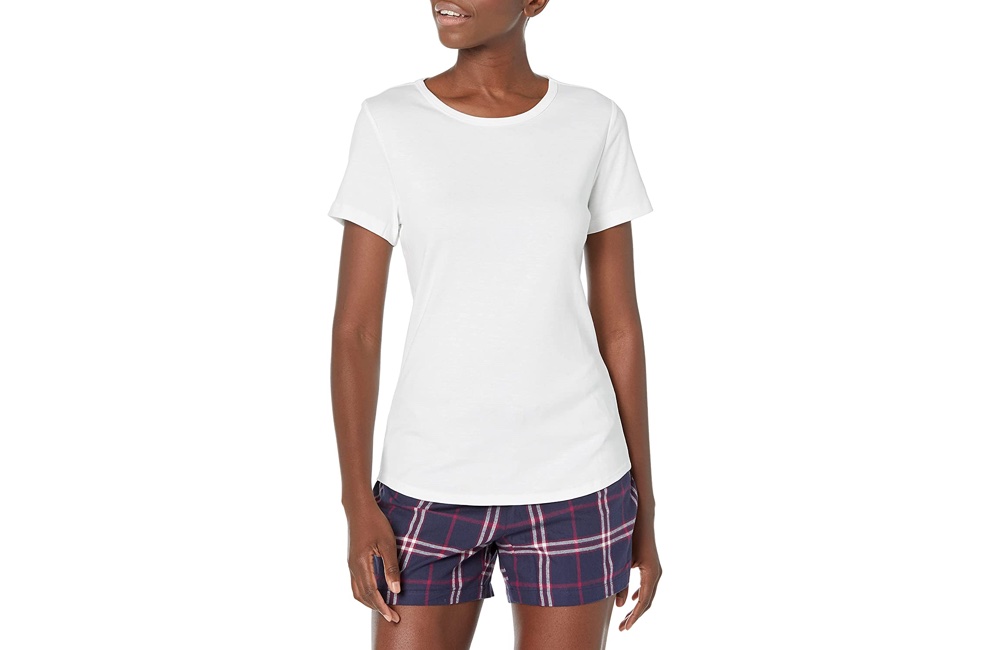product image of the Amazon Essentials Women's Lightweight Flannel Short and Cotton T-Shirt Sleep Set
