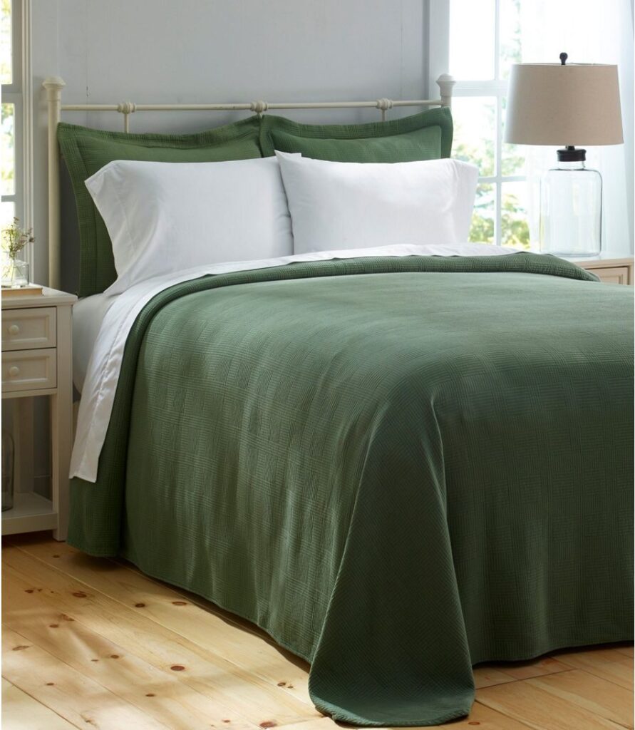 Product image of the L.L.Bean Vintage Matelassé Bedspread