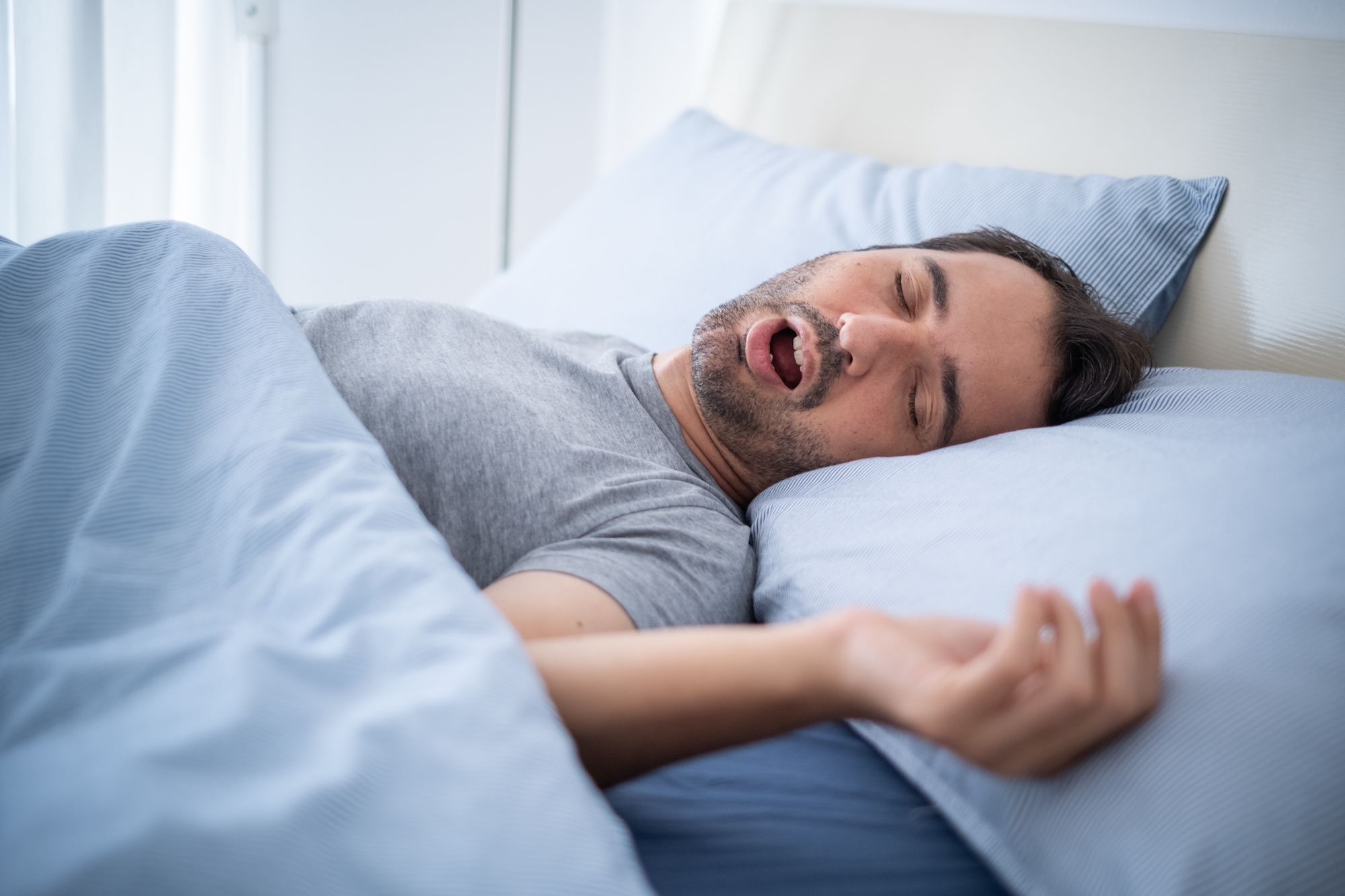 Is It Snoring or Is It Sleep Apnea? Sleep Foundation
