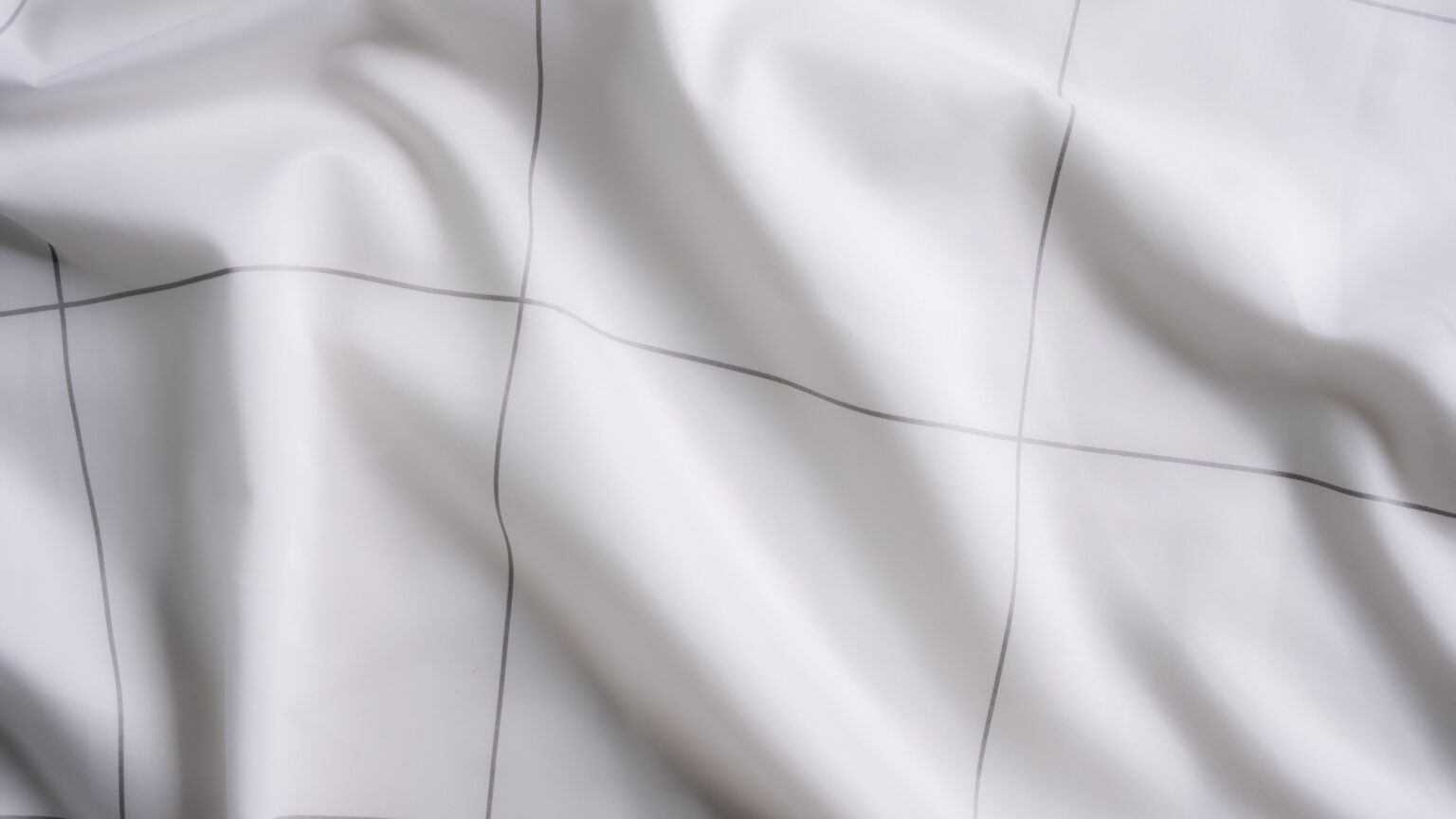 Do You Really Need a Top Sheet for Your Bed? - Best All-Season - Brooklinen Classic Core Sheet Set