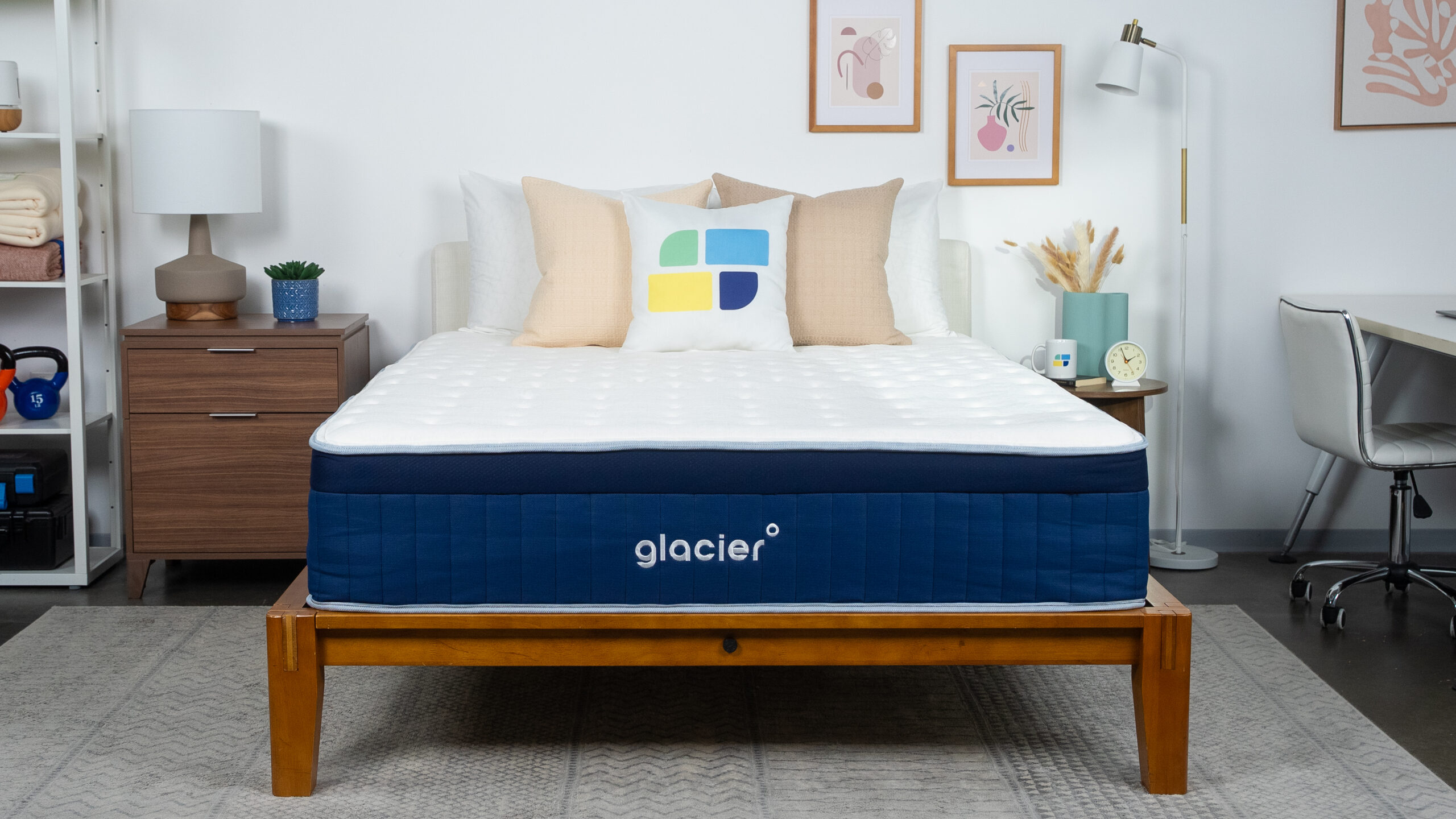 Image for Glacier Summit Hybrid Mattress Review